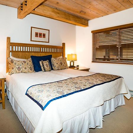 Lift One Condominiums - One, Two, Three Bedroom Units Adjacent To Downtown Aspen Extérieur photo