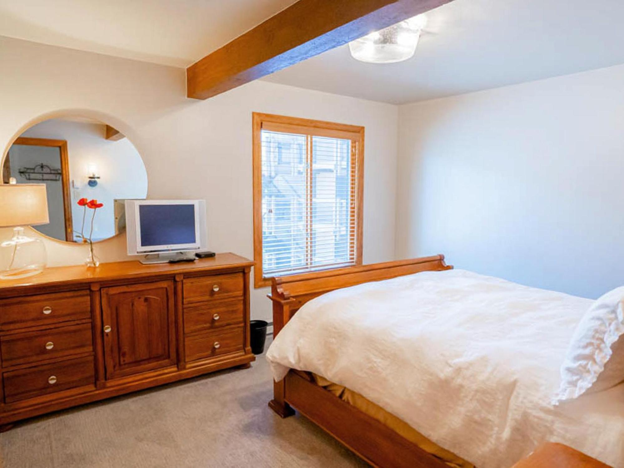 Lift One Condominiums - One, Two, Three Bedroom Units Adjacent To Downtown Aspen Chambre photo