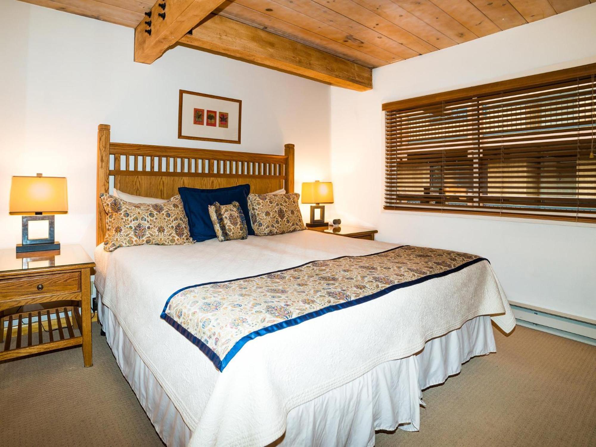 Lift One Condominiums - One, Two, Three Bedroom Units Adjacent To Downtown Aspen Extérieur photo
